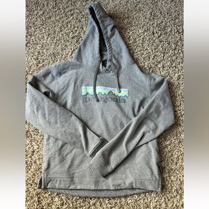 Patagonia Uprisal Hoodie Grey Women’s Small Hooded Sweatshirt Blue Purple Logo